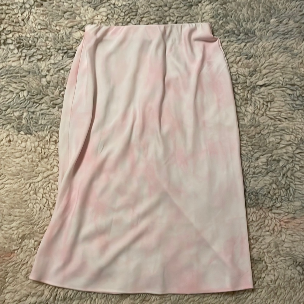LAST CHANCE: A New Day Pink Tye Dye Midi Skirt 💕